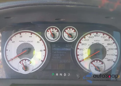 2010 Dodge Ram 1500 Slt/Sport/Trx z USA, uszkodzony, nr VIN 1D7RV1GT9AS219971